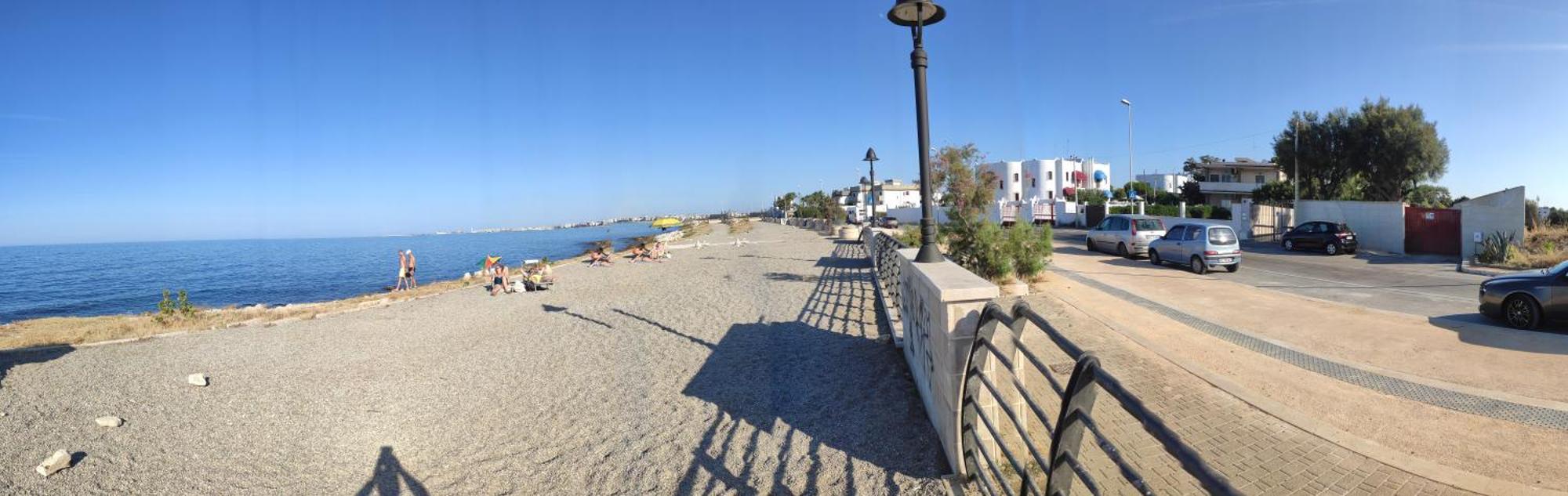 Seagull Apartments - Front And Sea View & Airport Bari Dış mekan fotoğraf